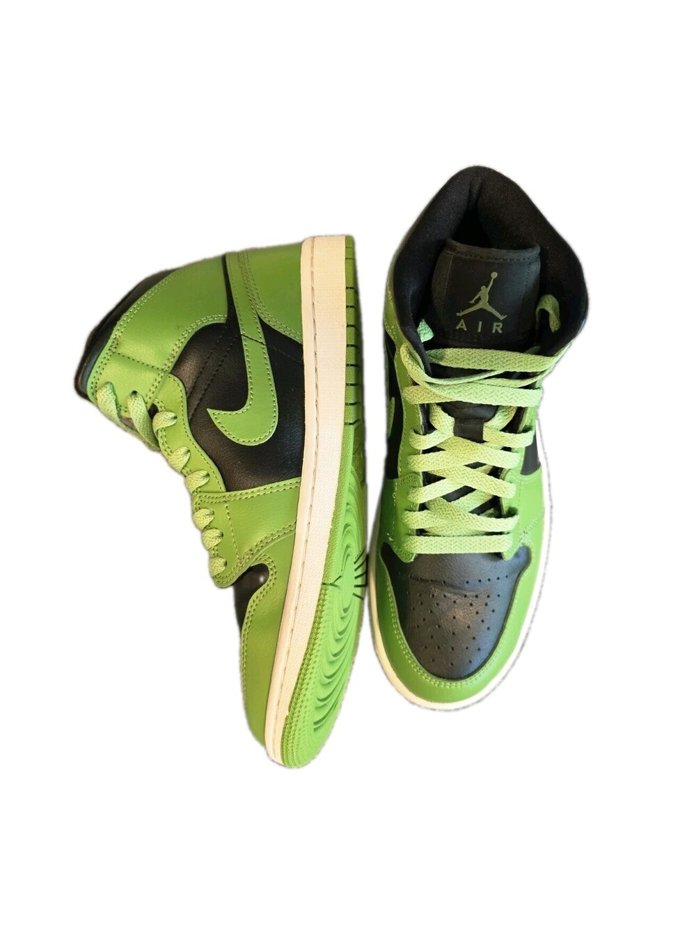 Nike Air Jordan 1 Mid Altitude Green Black Sail BQ6472-031 Sz 9 Worn Once